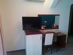 Hotel Baneasa Parc