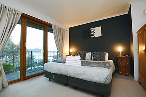 The Point Jindabyne