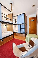 Hostal El Cascabel - Hostel
