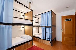 Hostal El Cascabel - Hostel