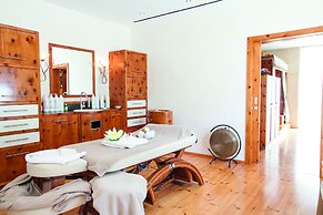Wellnesshotel ...liebes Rot-Flüh