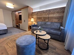 Wellnesshotel ...liebes Rot-Flüh