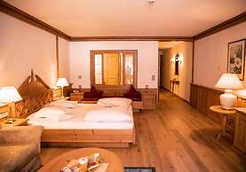 Wellnesshotel ...liebes Rot-Flüh