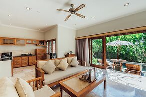 Desa Swan Villas & SPA