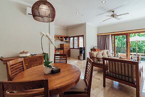 Desa Swan Villas & SPA