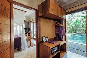 Desa Swan Villas & SPA