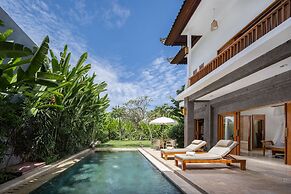 Desa Swan Villas & SPA
