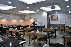 Hound Hotel Sangmu
