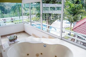Hotel Puente Nacional & Spa