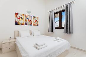 Apartments Miramar
