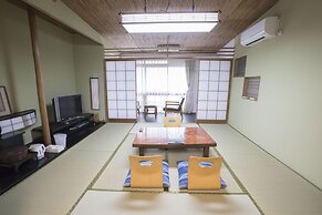 Atami Kinomiyanoyu Shogetsu
