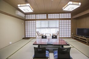 Atami Kinomiyanoyu Shogetsu