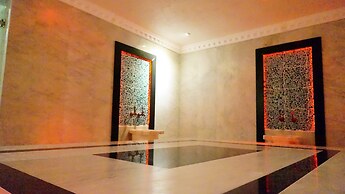 Arsi Enfi City Beach Hotel