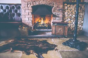 The Fox and Coney Inn