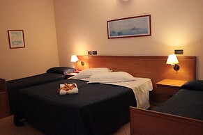 Lion's Hotel