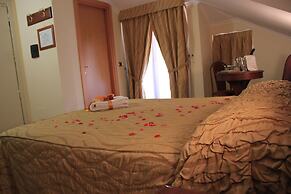 Lion's Hotel