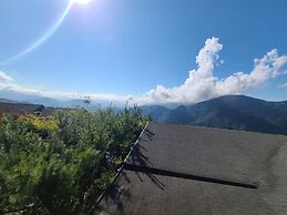 Top Cloud Villa