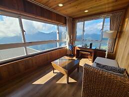 Top Cloud Villa