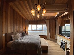 Top Cloud Villa
