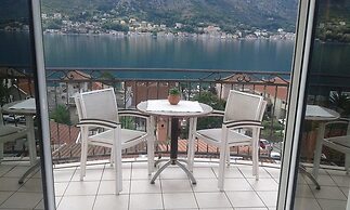 Apartments Boka Heart