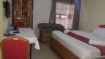 Brooks Lodge