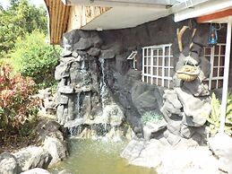 Brooks Lodge