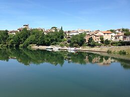 Au Fil de l' Eau
