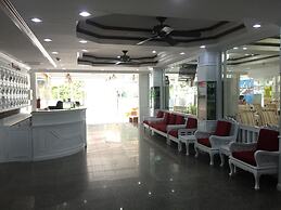 Taj Phuket Inn