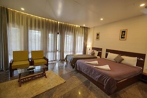 Mayookham Resorts