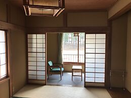 Hakuba Iwatake Lodge Gakuyuso
