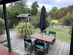 Lawn Cottages
