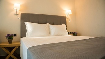 Costa Domus Blue Luxury Apartments
