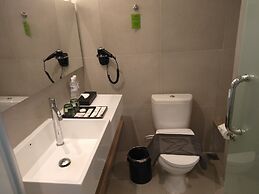 The Zuri Palembang