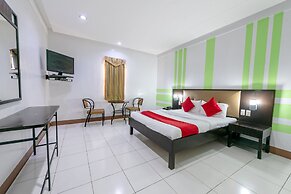 Capital O 176 Bliss Hotel