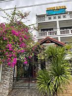 Home River Villa
