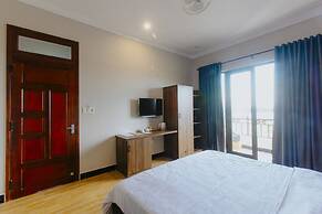 Home River Villa
