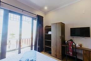 Home River Villa