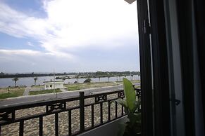 Home River Villa
