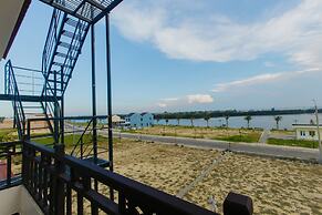 Home River Villa