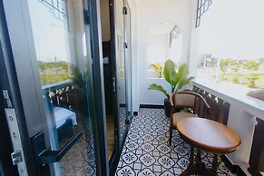 Home River Villa
