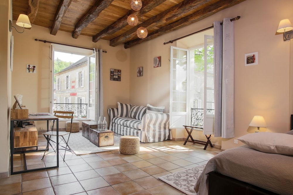 Hôtel La Roseraie