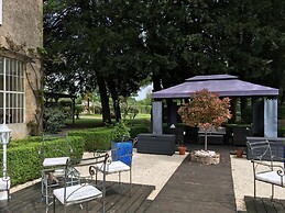 Hôtel La Roseraie