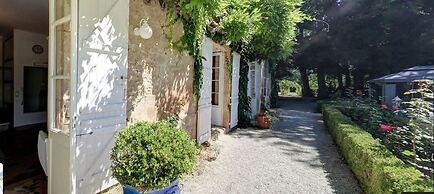 Hôtel La Roseraie