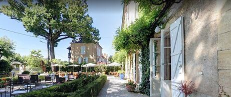 Hôtel La Roseraie
