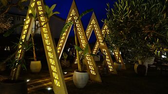 Albeon Hotel