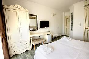 Albeon Hotel