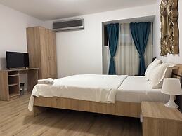 Monte Carlo Palace Rooms