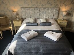 Devonshire House