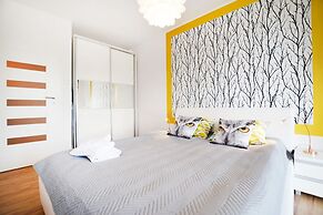 Golden Sun Apartments- Polanki