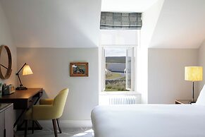 Another Place, The Machrie